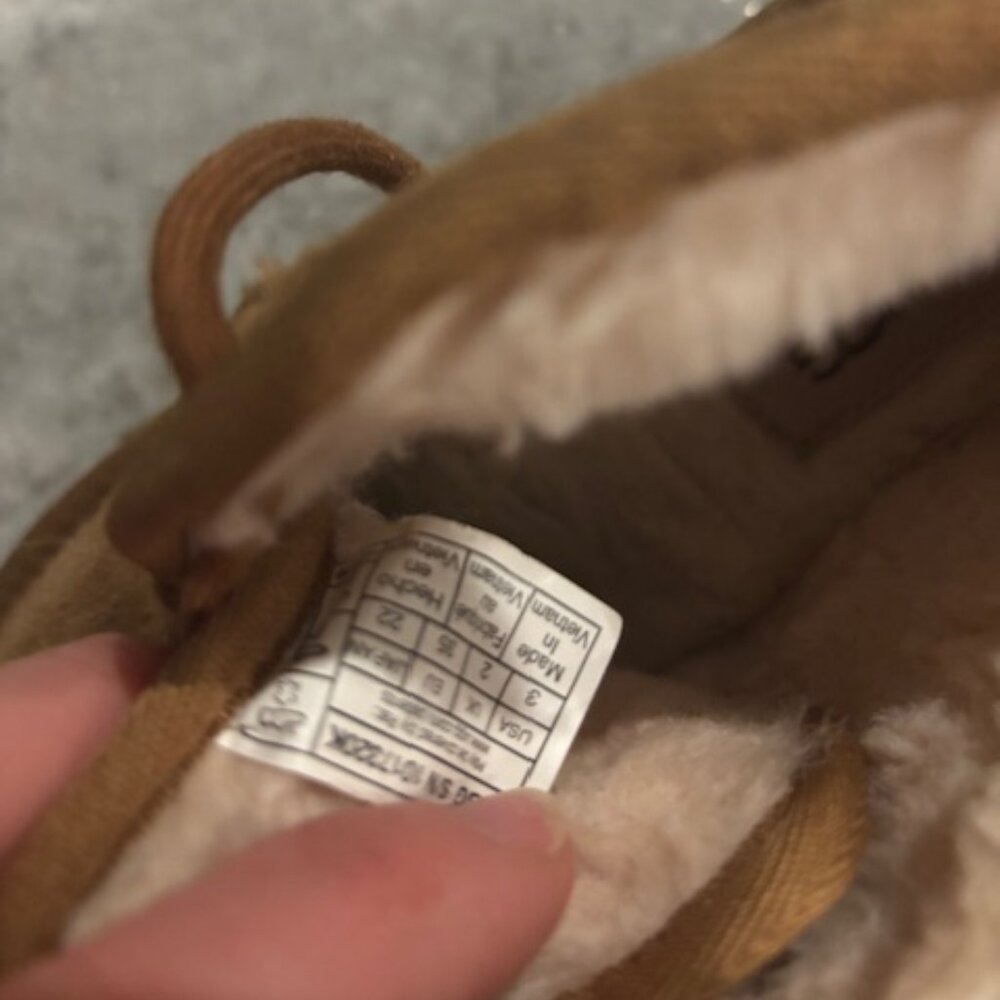 Youth Uggs